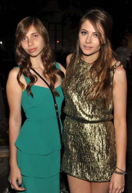 Lolita's sister, Piper De Palma with her friend, Willa Holland 